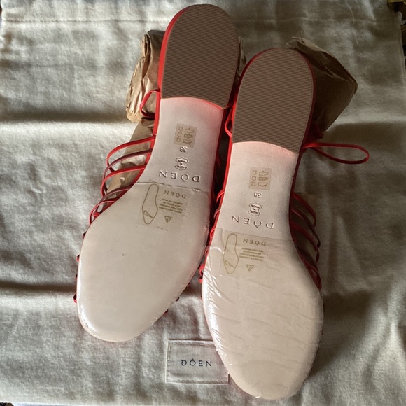 NWT Dôen Casimira Leather Sandal Red Nappa Size 38 - Picture 4 of 11